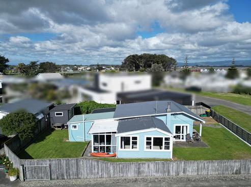 13 Barber Street, Foxton Beach
