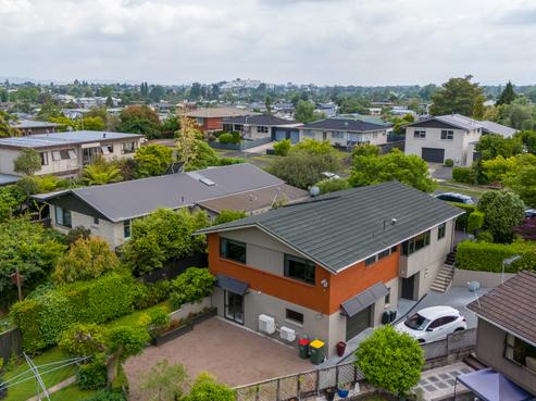 31 Resthill Crescent, Glenview