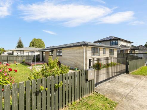 1 Oxford Road, Manurewa