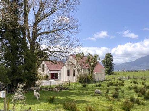 86 Wanganui Flat Road, Harihari