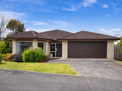 87 Pebble Beach Boulevard, Kamo
