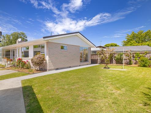 62 Greendale Avenue, Avonhead