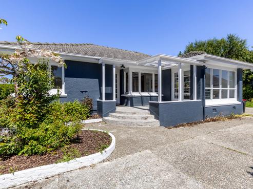 26 Adamson Crescent, Glengarry