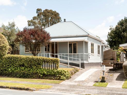 21 Willow Street, Tauranga Central