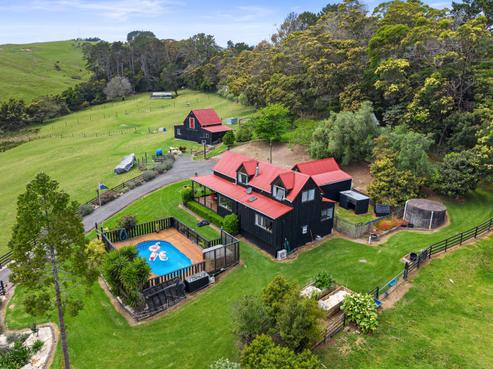 15 Barr Road, Makarau