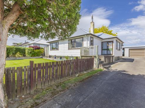 17 Freyberg Terrace, Waipukurau and Surrounds