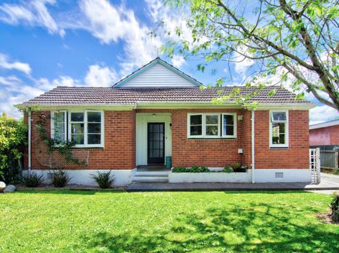 51 Masters Crescent, Masterton