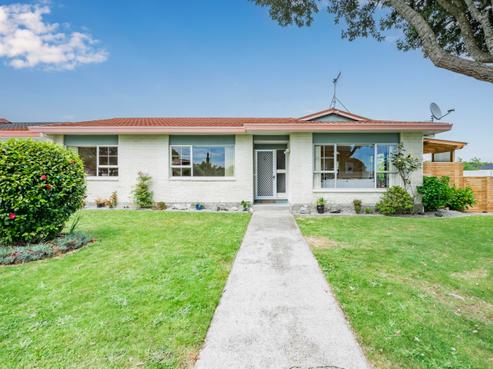 2A Tawa Street, Waikanae