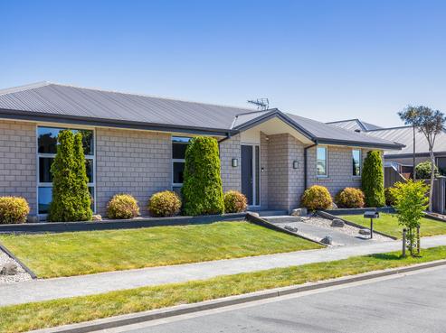 3 Moa Street, Pegasus