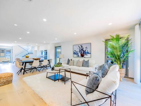 48B Peter Terrace, Castor Bay