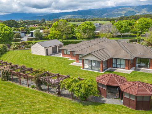 2 Ivy Lane, Ohau
