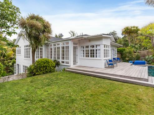 19 Takutai Street, Parnell