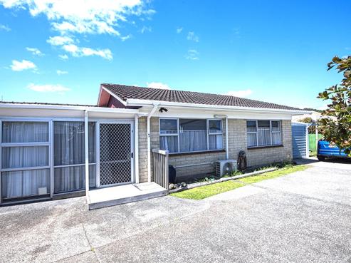 3/127 Kamo Road, Kensington