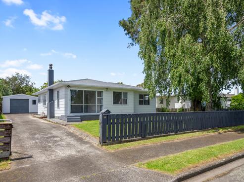 22 Heather Street, Levin