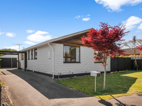 72 Trafford Street, Harewood