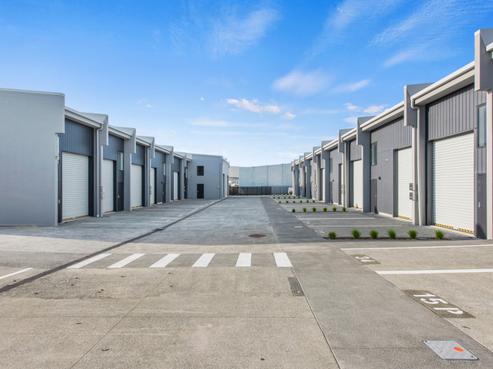 2/4 Spring Garden Avenue, Westgate