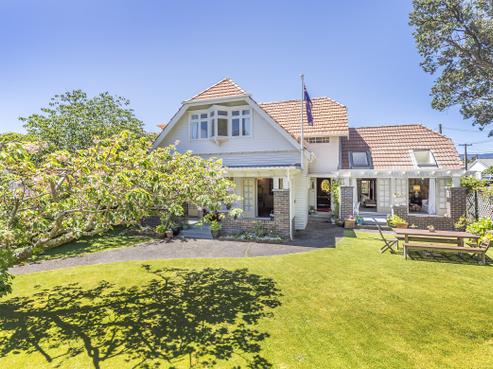 51 Falkirk Avenue, Seatoun