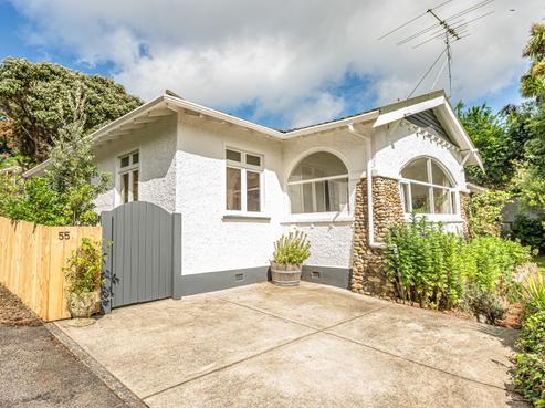 55 Great North Road, Saint Johns Hill