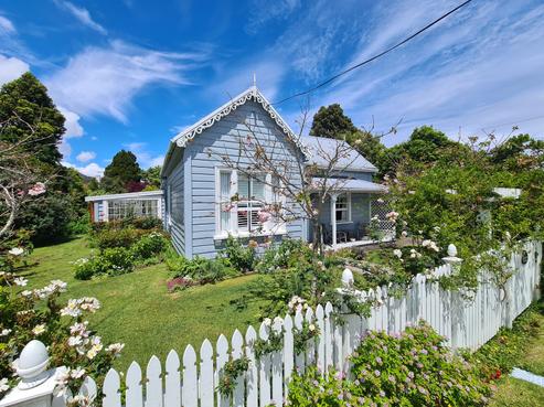 230 Watt Street, Coromandel