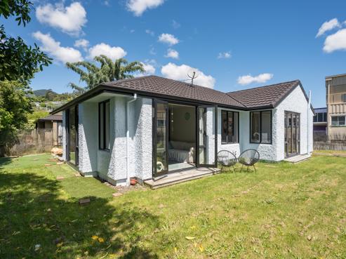 11A Towai Street, Stoke