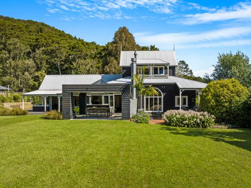 92 Ashton Road, Whangateau