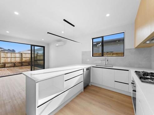 17 Cara Avenue, Kumeu