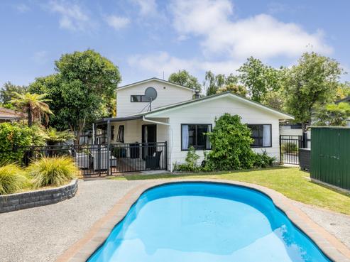 5 Cormack Place, Greenmeadows