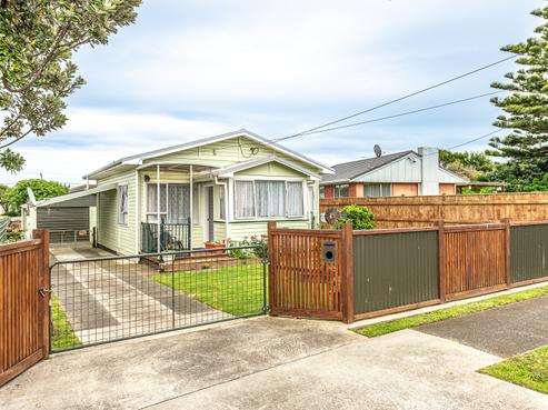 143 Cornfoot Street, Castlecliff