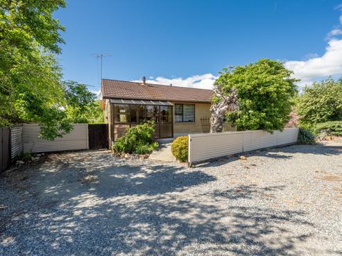 8 Leask Street, Omakau