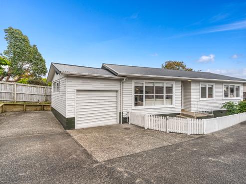 36 Elliott Avenue, Bayview