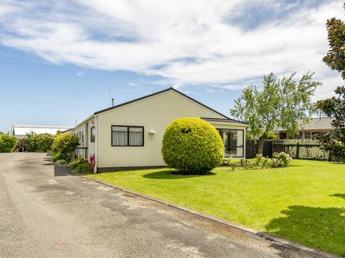 23 Somerset Road, Springvale