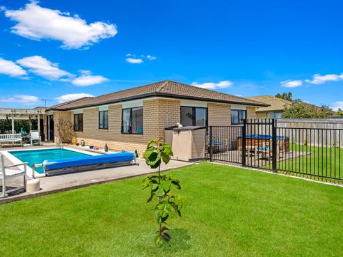 19 Raabia Close, Parakai