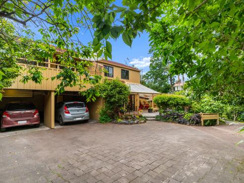 99 Lake Road, Belmont
