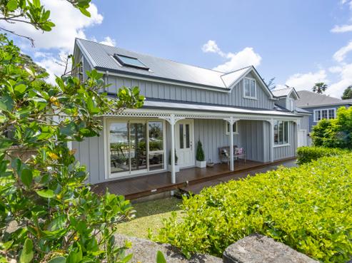 2 Harbour View Terrace, Onehunga