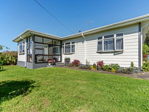 1416 Devon Road, Waitara