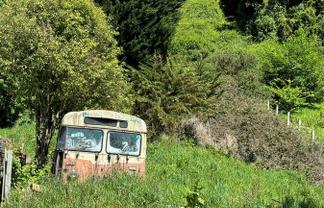 100 Glen Road, The Glen