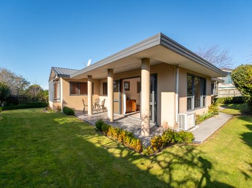 24 Carlisle Place, Marchwiel