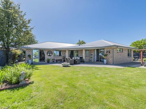 18 Stanwood Grove, Darfield
