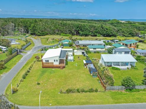 45 Te Kiri Street, Himatangi Beach