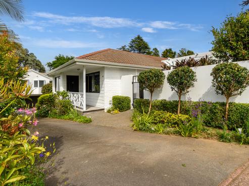 45 Rewarewa Place, Matua