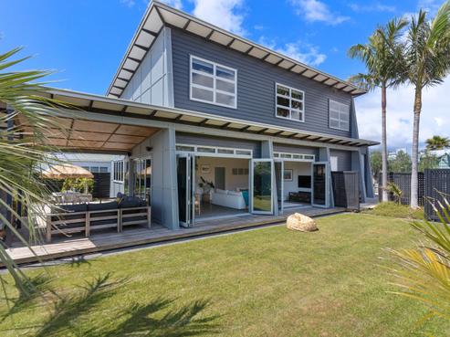 116B Exeter Road, Whangamata