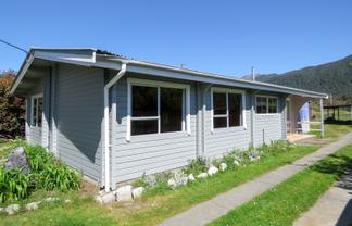 45 State Highway 65, Reefton