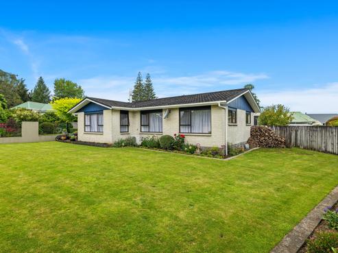 8 Riverside Drive, Kaponga