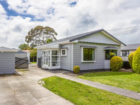 64 Sylvan Street, Middleton