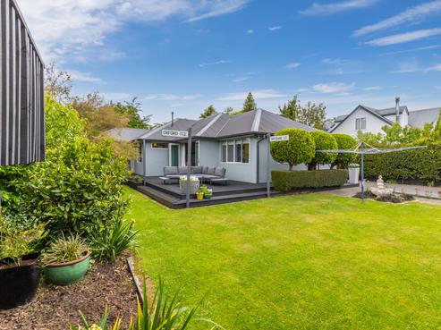 10 Earl Street, Hillsborough