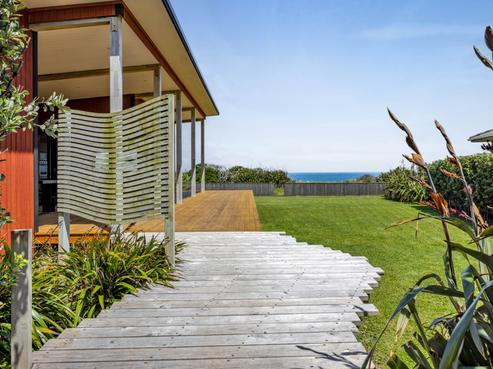 284 Tai Road, Opunake