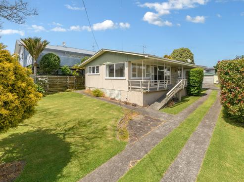 10 Matua Road, Matua