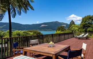  Whatanihi Bay, Beatrix Bay