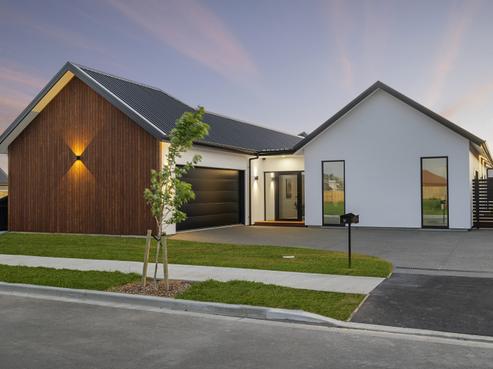 24 Wakeman Drive, Lincoln