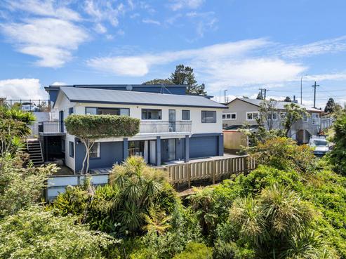 2/982 East Coast Road, Northcross